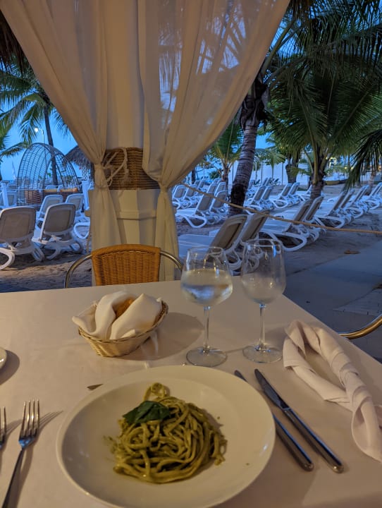Gastro Viva Heavens by Wyndham - All Inclusive Resort