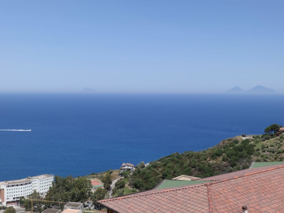 Ausblick vom Zimmer GH Hotel Avalon Sikani