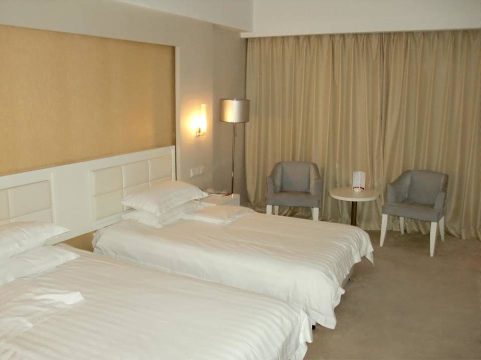 Doppelzimmer Ramada Plaza Riverside Hangzhou