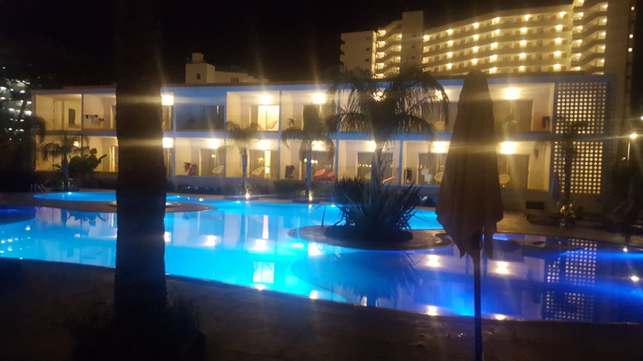 Pool BG Hotel Caballero