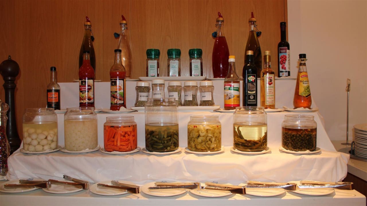 Restaurant & Büffet Napa Mermaid Hotel & Suites