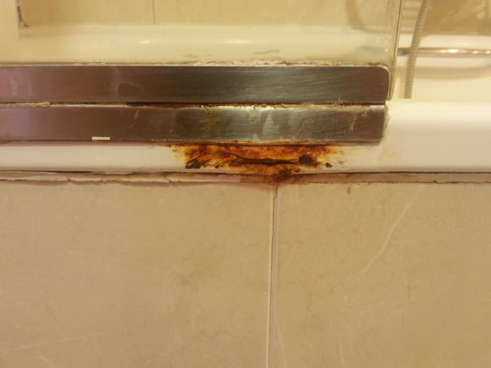 Rost im Bad htop Jadhe