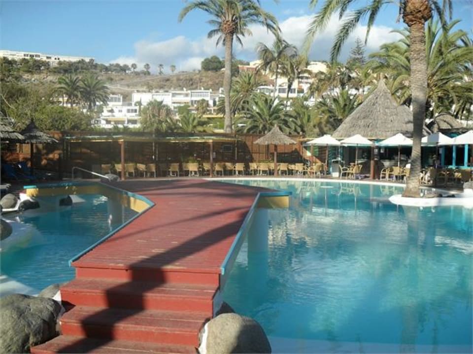Ein Teil vom Pool Corallium Beach by Lopesan Hotels - Adults only