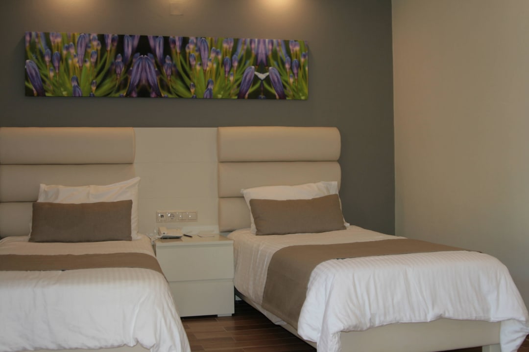 Sypialnia Fodele Beach & Water Park Holiday Resort