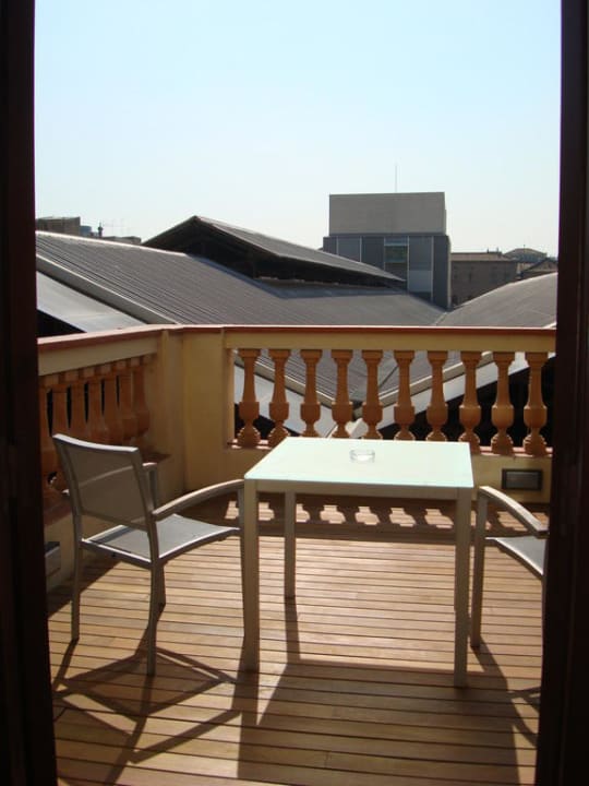 Blick aus Zimmer 108 Hotel Eurostars Ramblas Boquería