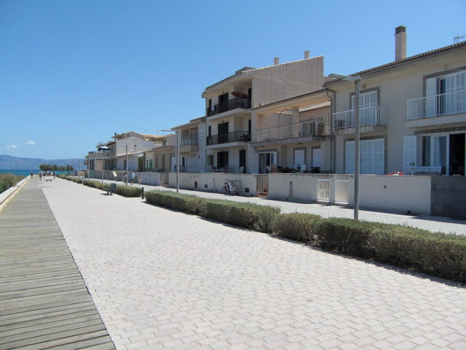 Die Prominade. Links ist das Meer! Caprice Janeiro Hotel & Spa