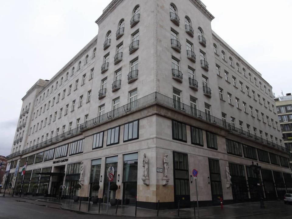 Street view The Ritz-Carlton, Budapest
