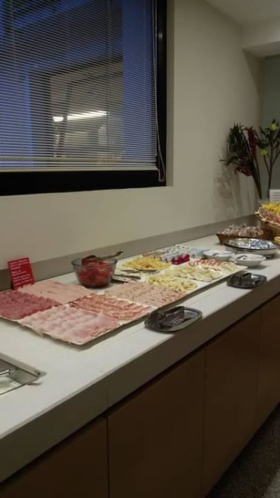 Frühstück Hotel Castello Lake Front