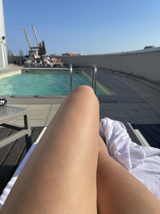 Pool Hotel Barcelona Condal Mar Affiliated by Meliá