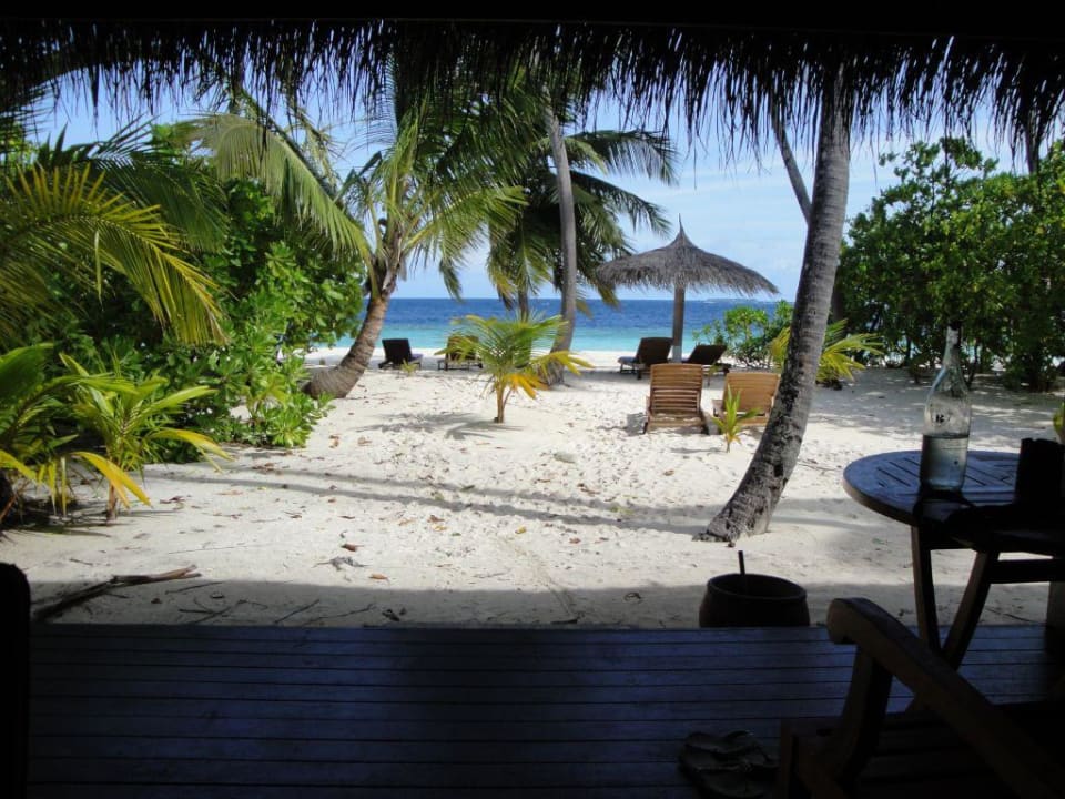 Traumausblick von unserem Bungi 43 Filitheyo Island Resort