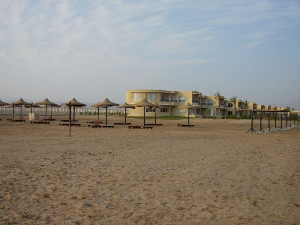 Widok od strony plaży Hotel Yara Beach Club