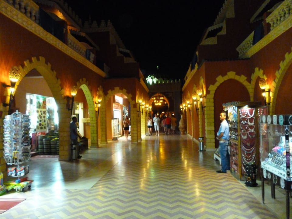 Einkaufspaasage im Hotel Pickalbatros Alf Leila Wa Leila Resort - Neverland Hurghada