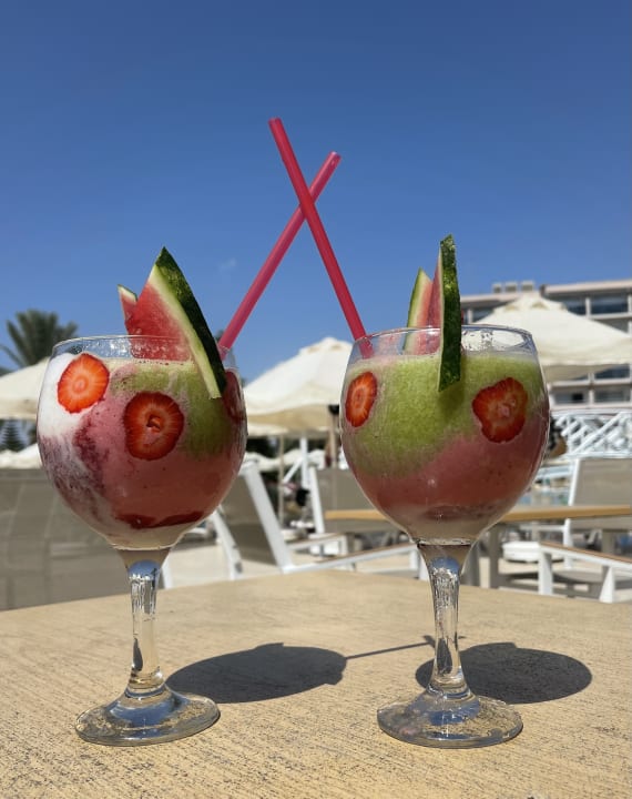 Gastro Seaden Corolla Hotel