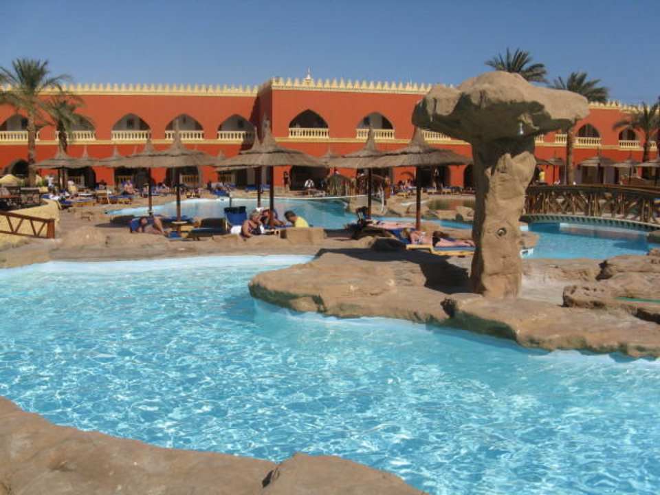 Großer Pool Pickalbatros Alf Leila Wa Leila Resort - Neverland Hurghada