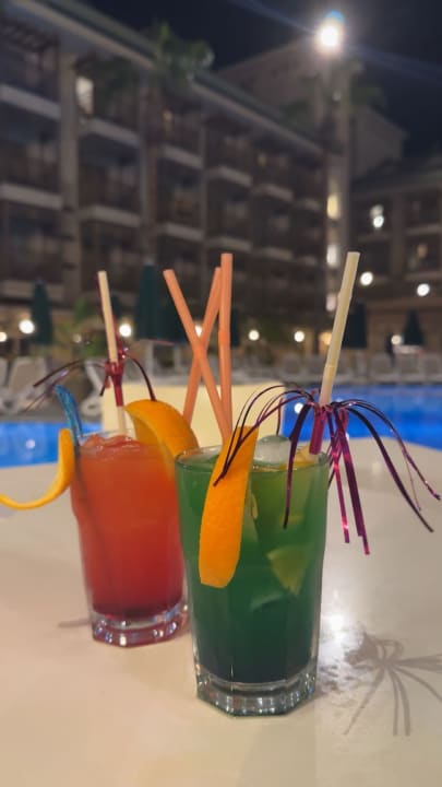 Pool Can Garden Resort