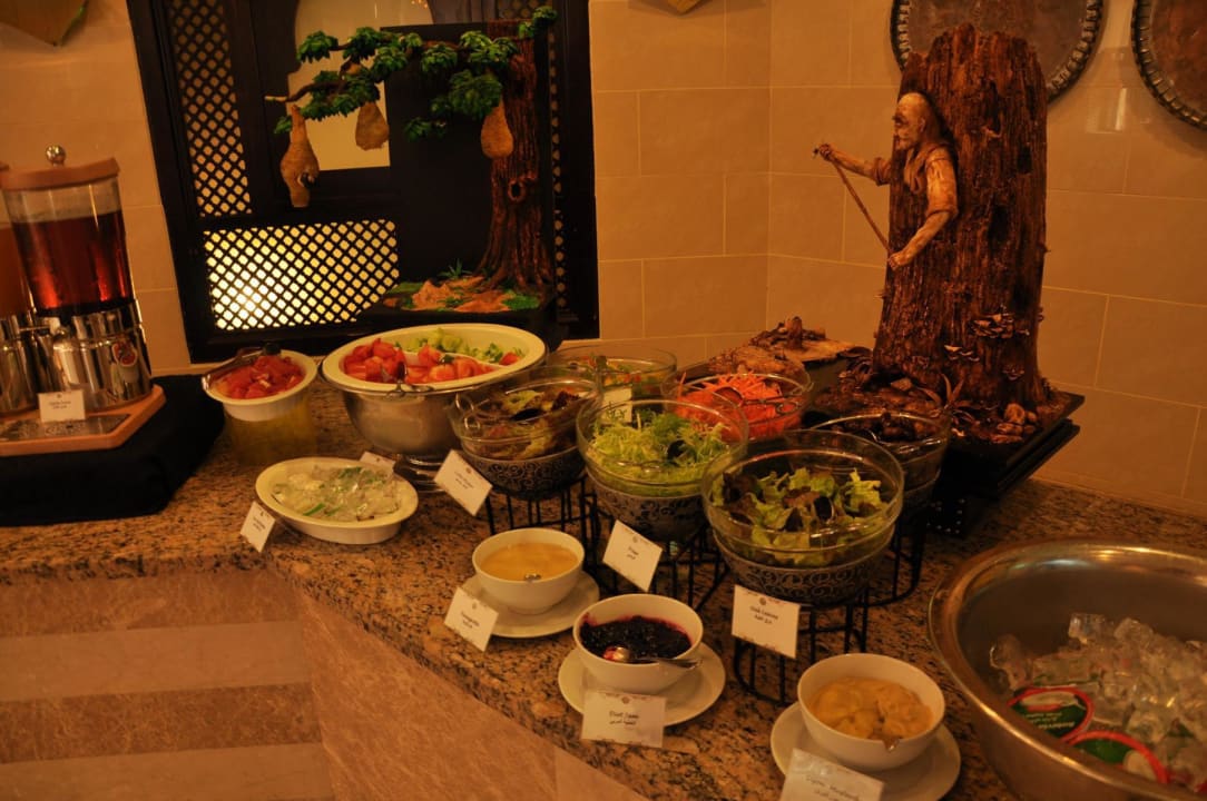 Frühstück Miramar Al Aqah Beach Resort