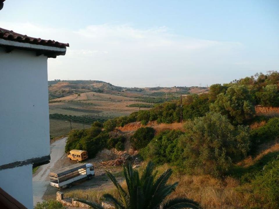 Aussicht ind Hinterland Hotel Geranion Village