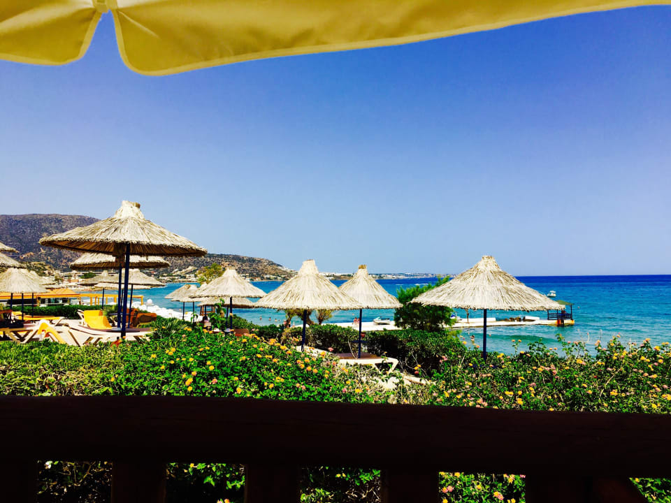 Meer Alexander Beach Hotel & Village Resort