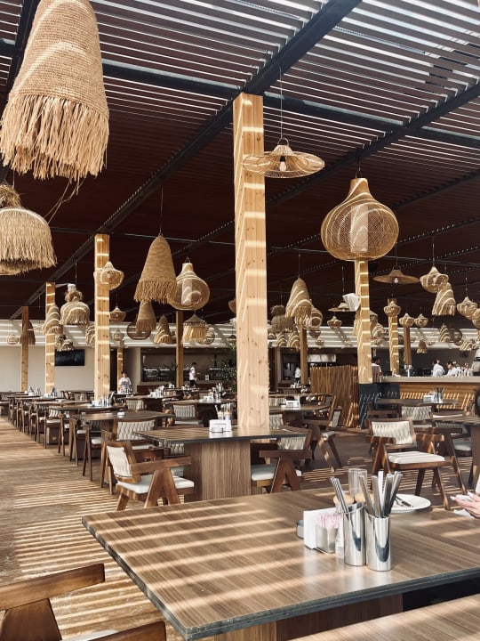 Gastro Jacaranda Luxury Resort