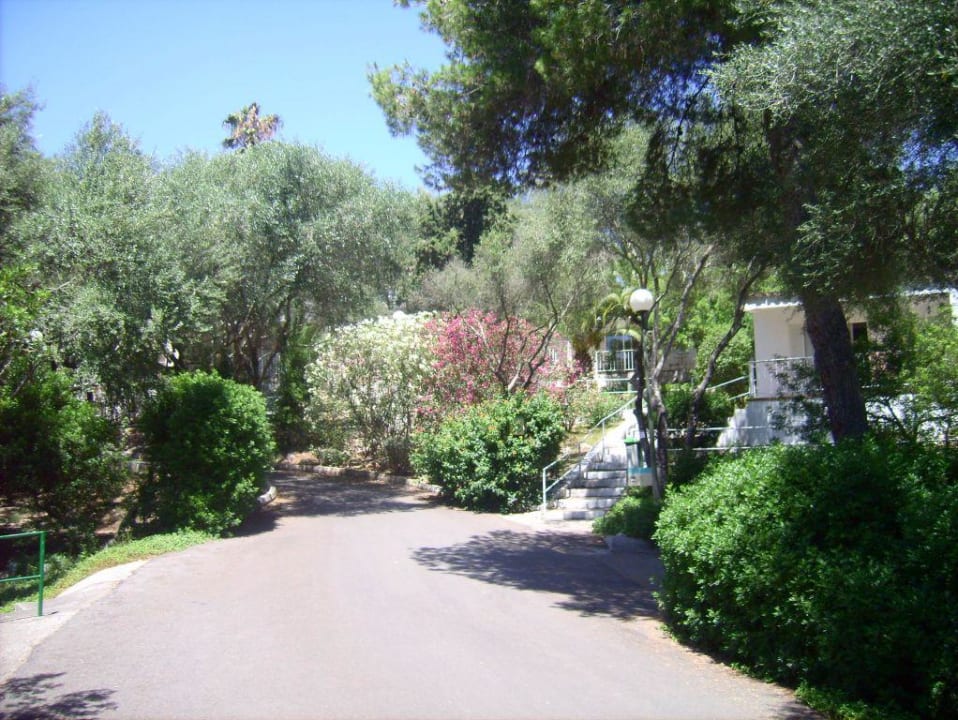 Wunderschöne Grünanlage Flipflop Cala Romantica