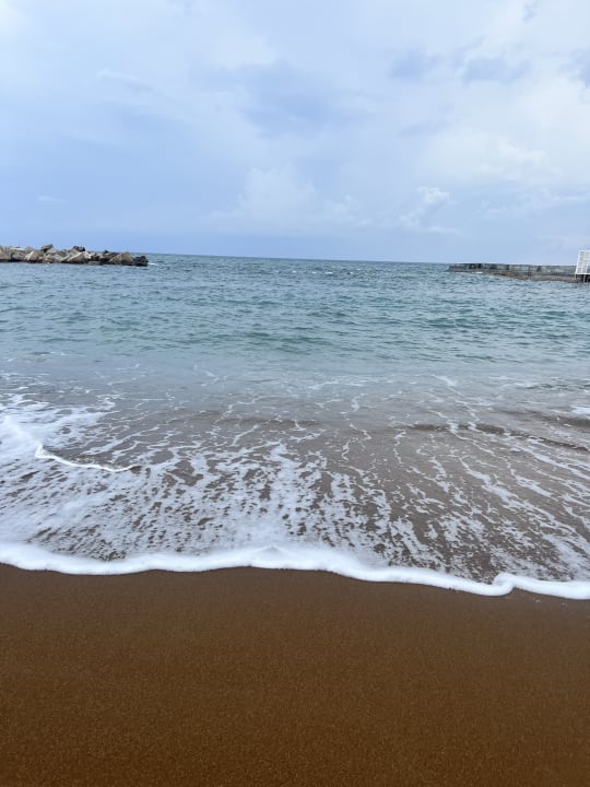 Strand Rubi Platinum Sign