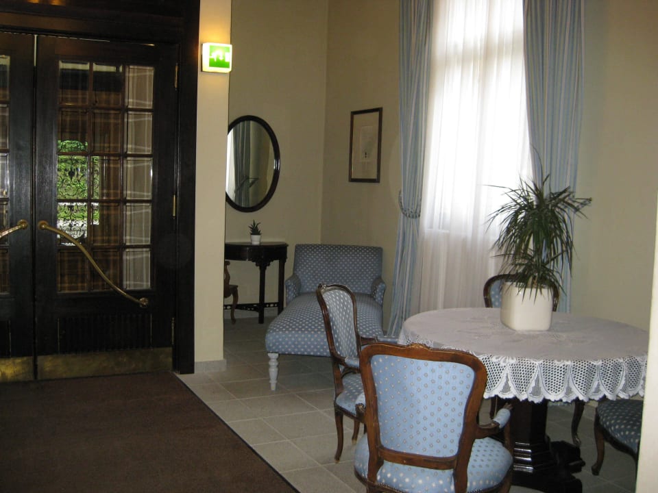 Ausgang zur Kaiser-Wilhelm-Promenade Hapimag Resort Bad Gastein