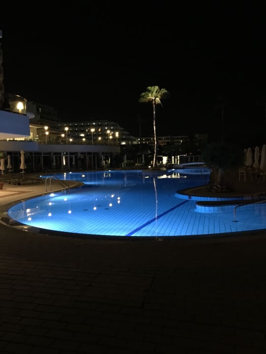 Pool Hotel Sunrise Beach