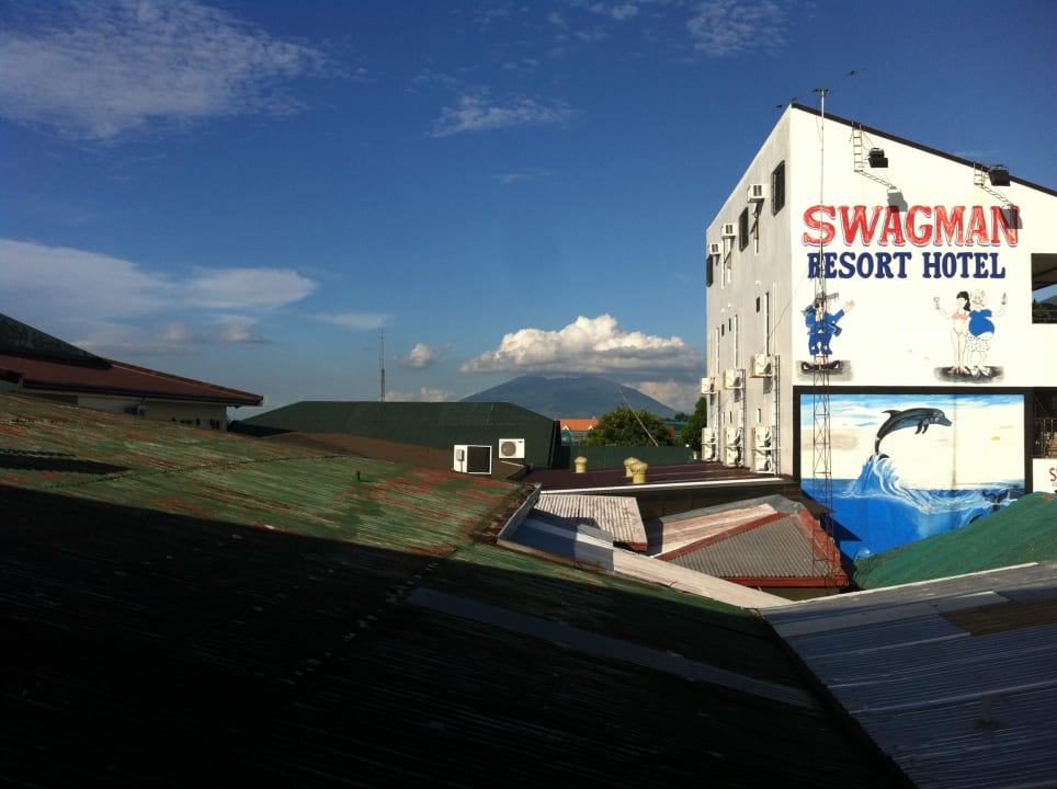 Pinatubo Hotel Patio Inn I