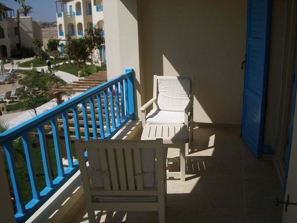 Balkon Pasadena Hotel & Resort