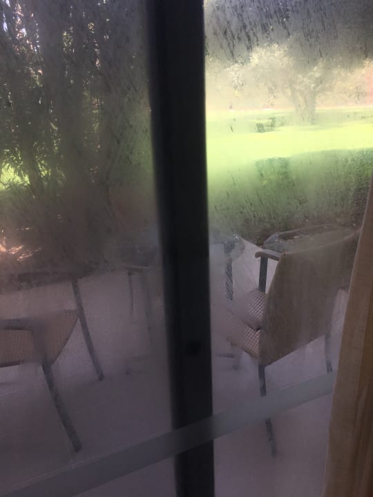 Zimmer Caravia Beach Hotel