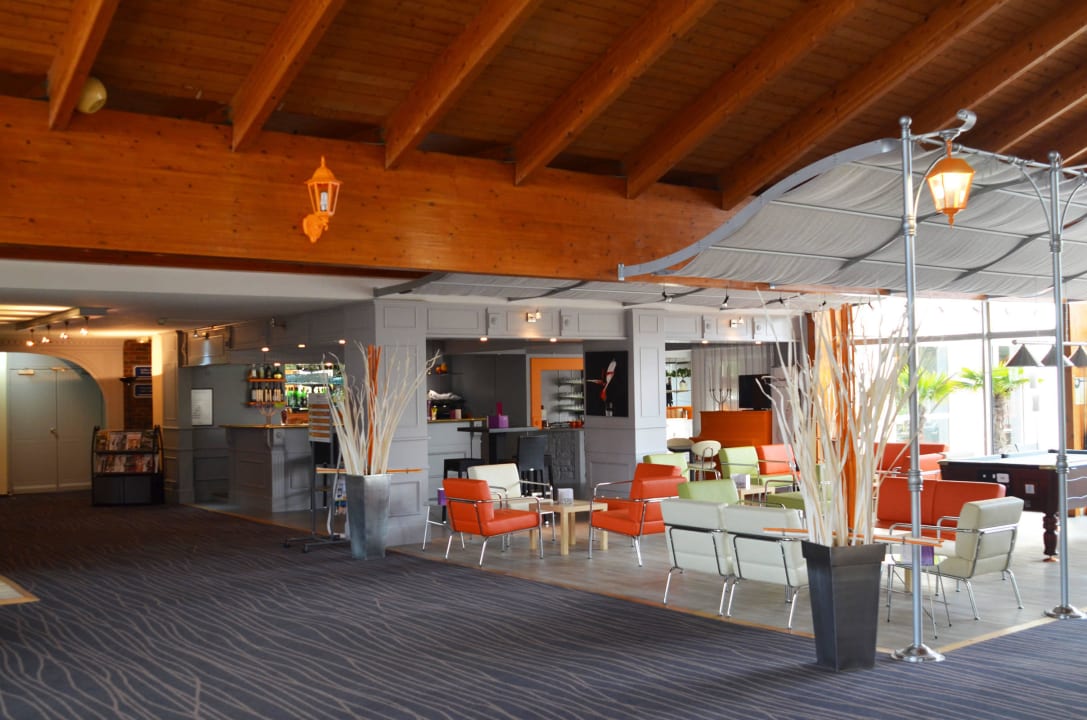 Hall Quality Hotel Alisée Poitiers Nord