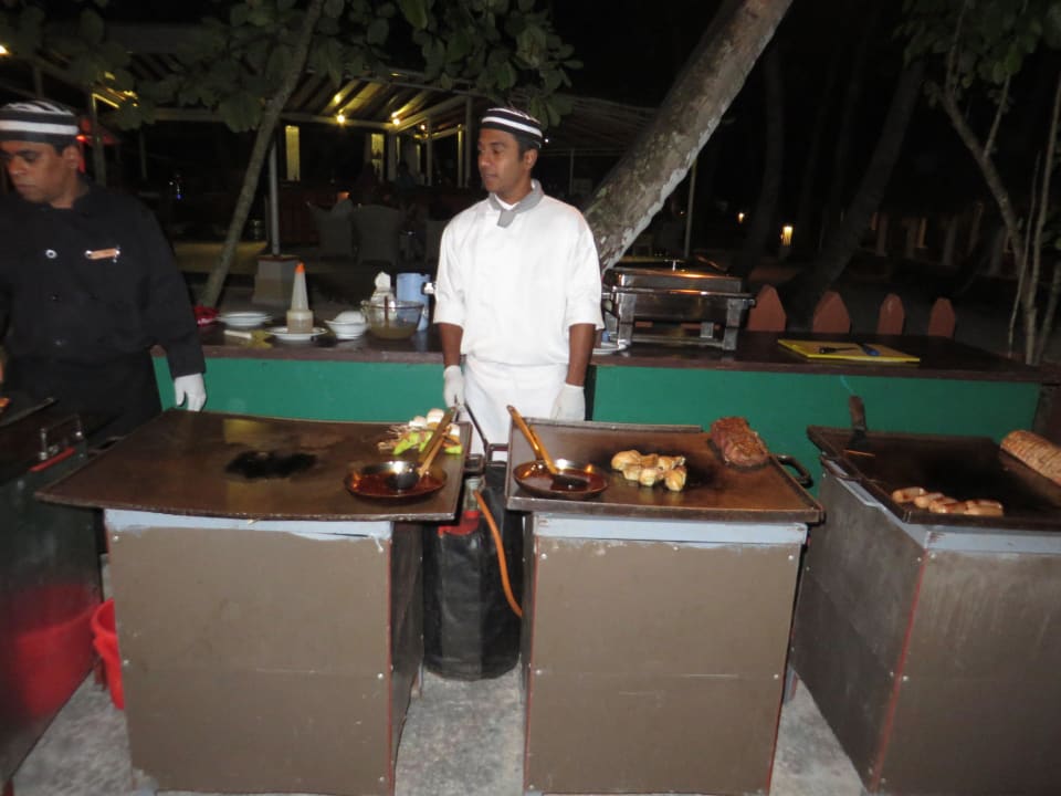 Fisch-Barbecue  Ellaidhoo Maldives by Cinnamon