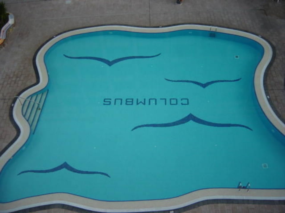 Der Pool war eis kalt Kn Columbus Aparthotel