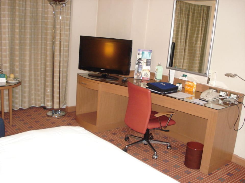 Arbeitsbereich mit Flat Ankara HiltonSA