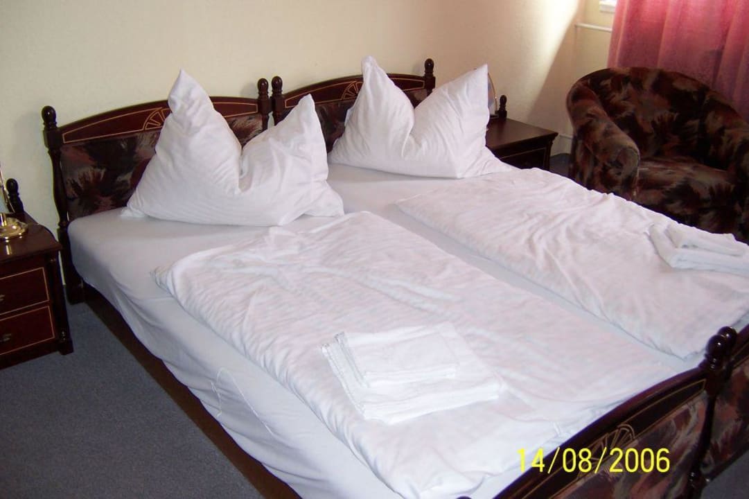 Das Bett Hotel Familia