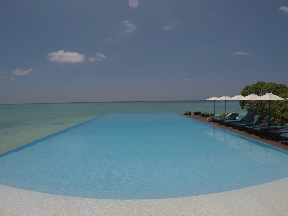 Infinitypool Summer Island Maldives