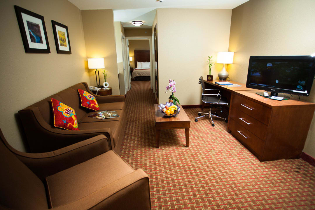 One king bed suites Comfort Inn & Suites Carbondale