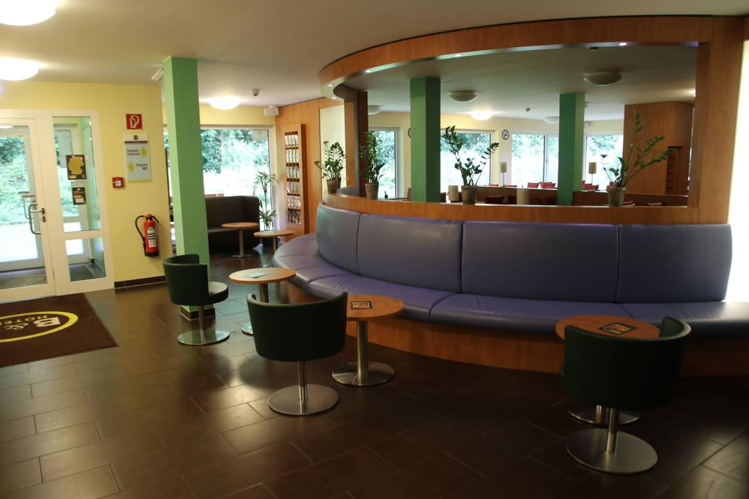 Eingangsbereich B&B Hotel München-Airport