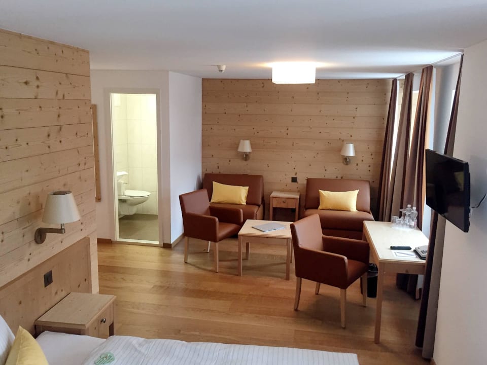 Deluxe Hotel Bellevue