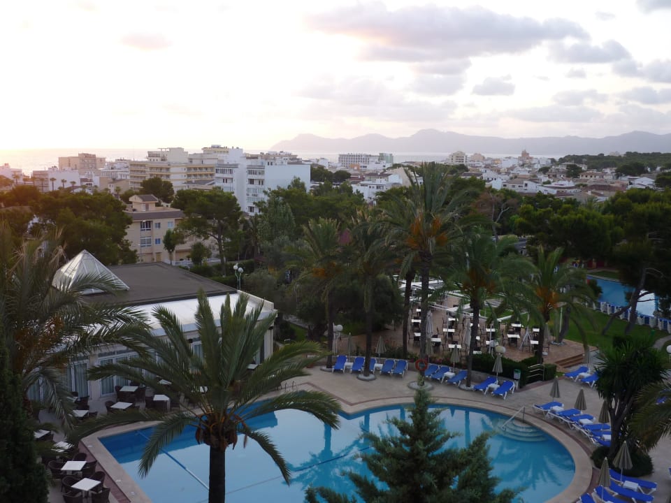 Echt schöne Poolanlagen für jeden Etwas Grupotel Gran Vista & Spa