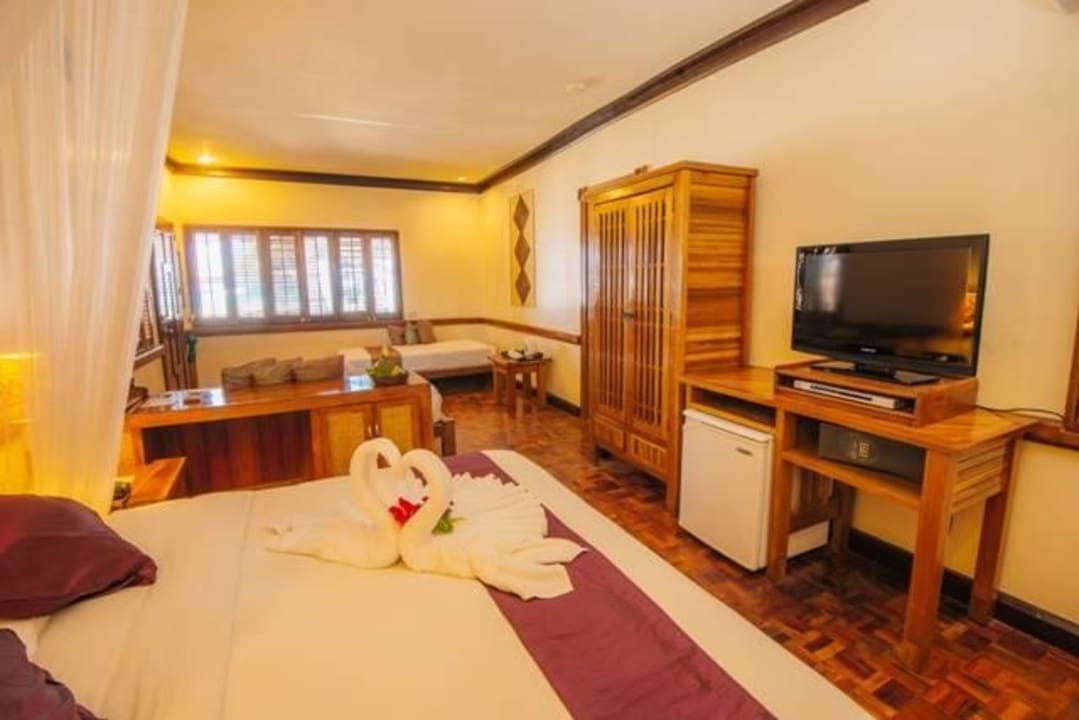 Premier Room Fridays Boracay Beach Resorts