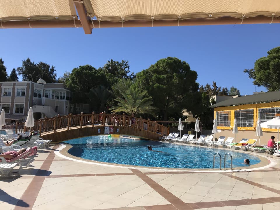Pool Club Sidelya Hotel