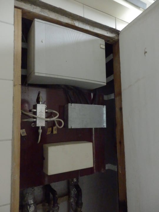 "Elektroraum" im Zimmer 2611 Hotel Yanggakdo