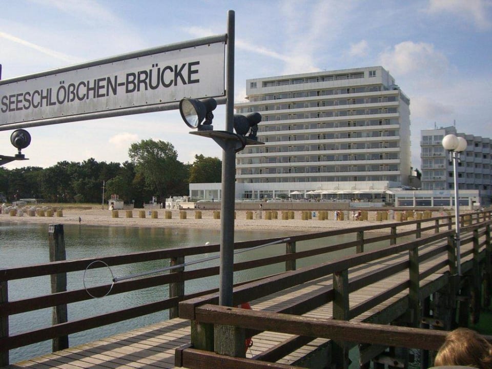 Seeschlößchenbrücke Hotel Bellevue
