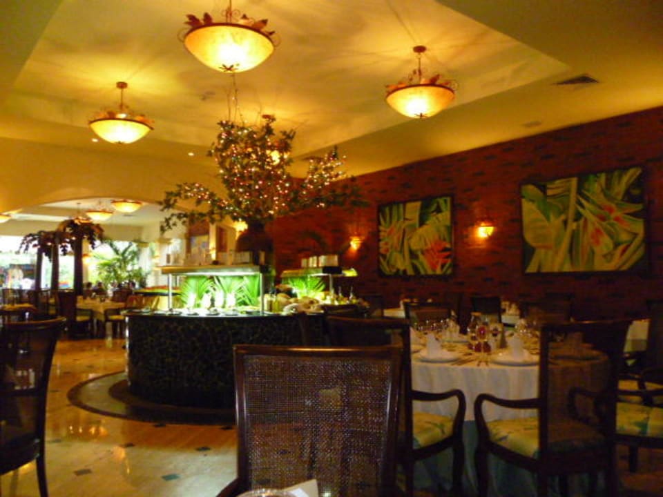 Das Brasilianische Restaurant ist eines der Besten Grand Palladium Select White Sand Resort & Spa