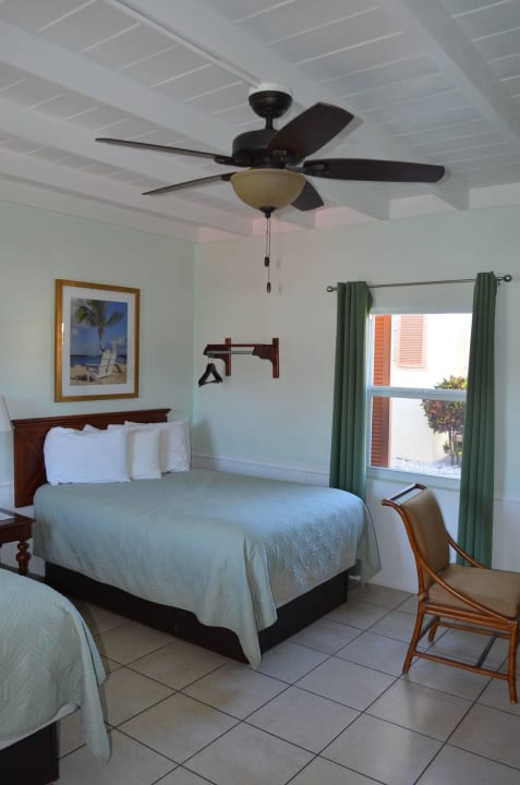 Zimmer Pelican Carefree RV Resort & Motel