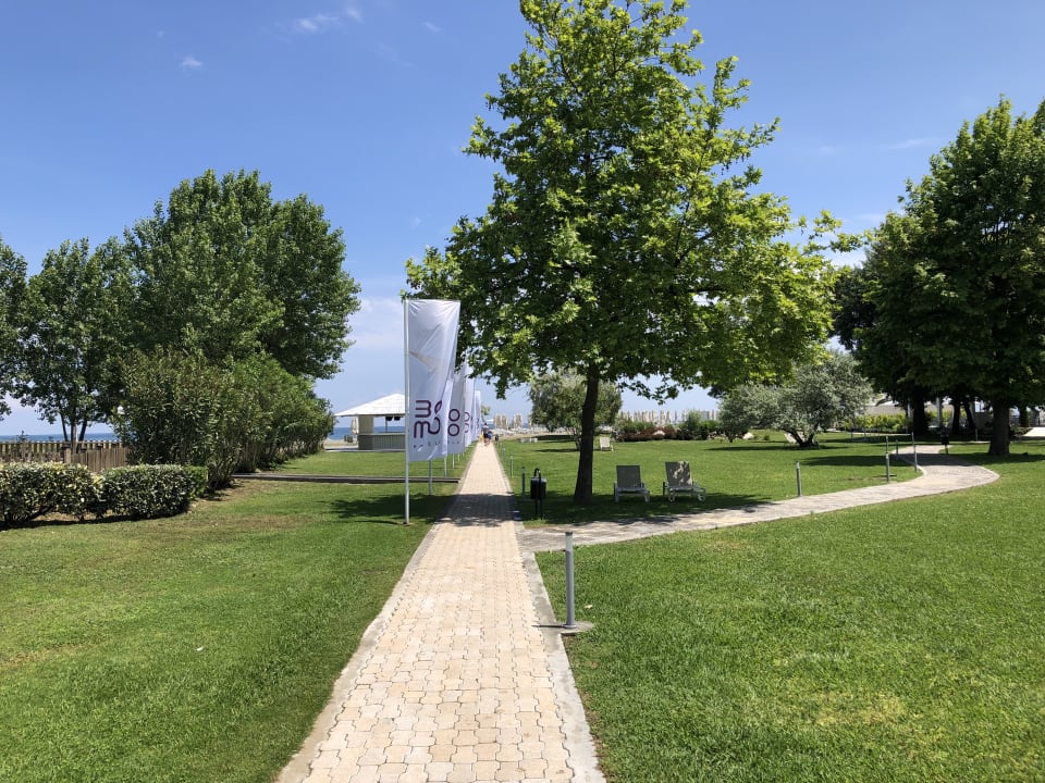 Gartenanlage Olympian Bay Grand Resort