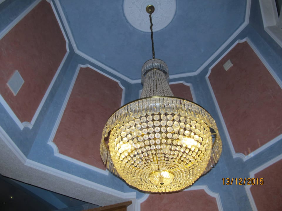 Lüster im Restaurant Vital- und Wellnesshotel Albblick