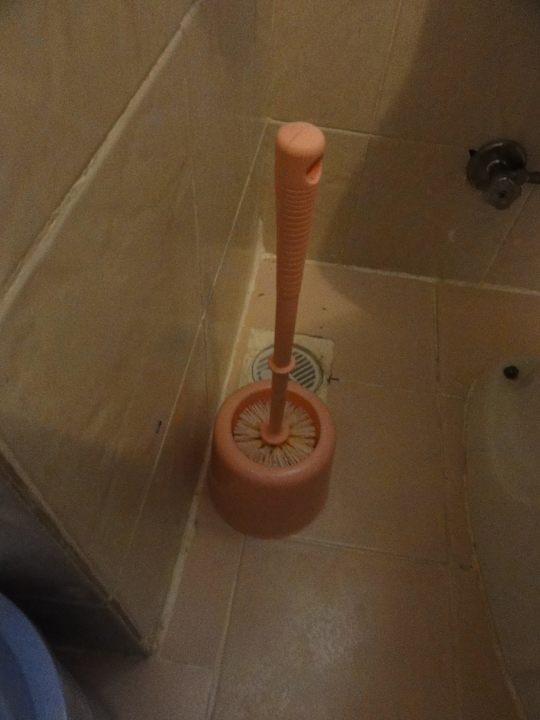 Toilettenbürste Semt Luna Beach Hotel