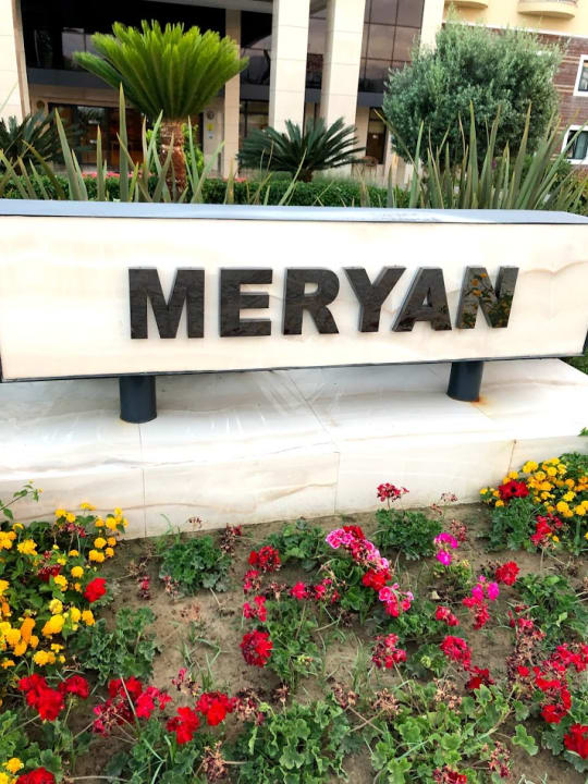 Lobby Hotel Meryan